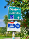 Foto: Schild des Fahrradweges nach St. Jakob i.Ros.